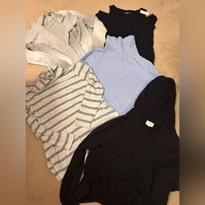Women’s loft lot tops size medium sweaters hoodie